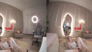 Britney_Lynch VR