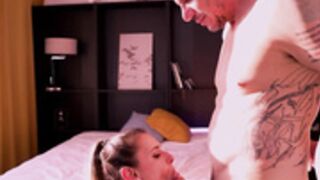 JoleeLove - Zu Dritt fickt es sich am geilsten!