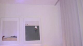 girl_u_never_met_2025-11-23_18-06-46_052