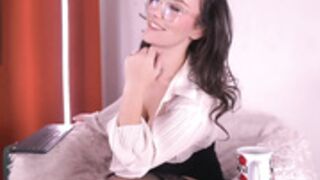 sensual_jassmine_2025-11-22_17-23-13_788