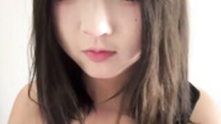 Lelebaybay888 flashes her pussy (not private show)