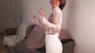 elannand - Full stream & white outfit