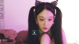 Etherealcat33 playful private show