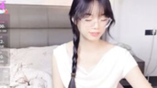 Chillin with Kexin-a (not private show)