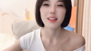 bao-bao- rubbing boobs (not private show)