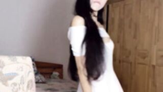Lili-2 sexy dance