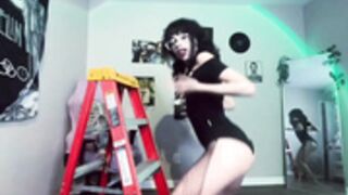 Hexivu twerk