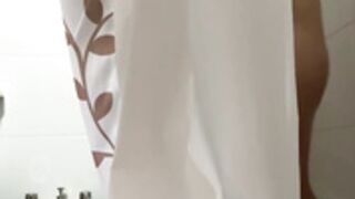 Freyjababy - hidden shower