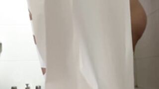 Freyjababy - hidden shower