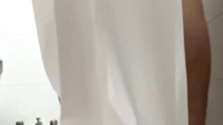 Freyjababy - hidden shower