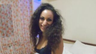 beautiful arab is horny and invited her ex-boyfriend