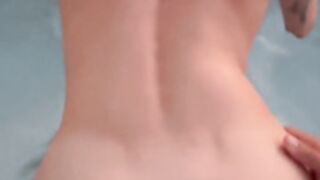 Halli_n_lover Hot Tub Sex Tape