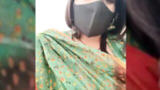 Wow_Riya Outside Show Boobs P
