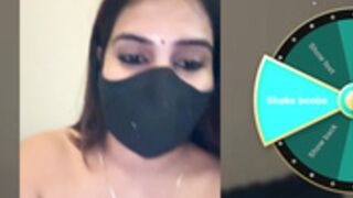 Sexy_Madhurii -1 (Spit Boobs)