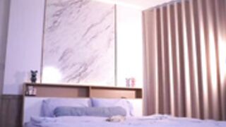 cute_foxy muscle teen show