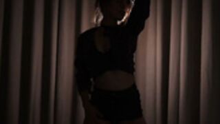 emyii_2025-11-24_19-38-22_101