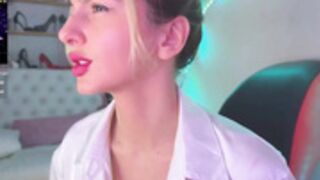 monikate__2025-11-27_21-08-57_760