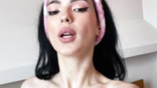 alexandragalatan 8 2
