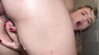 Gracie Parker Shower Anal