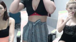 strawberry_333 2025-11-28_12-37-02