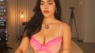 n_o_v_a 2025-11-27_18-05-21-001