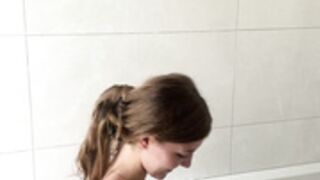 Elsa Bellucci Taking A Bath