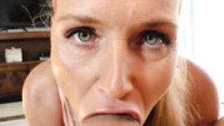 Giant Mushroom Knob sucking