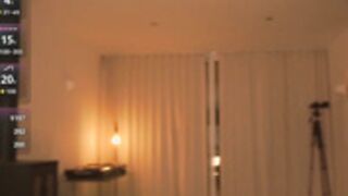 n_o_v_a 2025-12-07_02-36-03-002