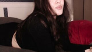 in_yan 2025-12-05_20-24-16