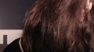 in_yan 2025-12-05_20-24-16