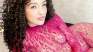 lilithsteinberg 2025-12-04_22-54-45-001