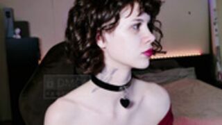 Ebfaafret gorgous brunette tease