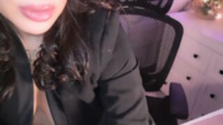 missmina 2025-12-08_09-48-57