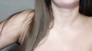 Amaretty bongacams show tits