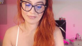 antonhella_-MyFreeCams-2025-10-24T14_29_07-05_00