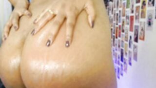 Goodness_tanu_81 ass oil and spanks