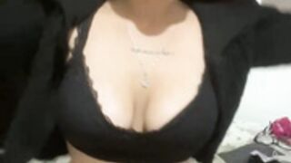 Anee21 chilean busty handbra