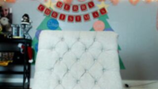 Jennakate Cums in Santa Suit