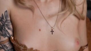 Kinky_Mistress2021 - Tits JOI