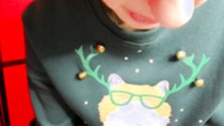 jessica shows her puffies 12.19.25