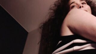 in_yan 2025-12-10_23-46-16