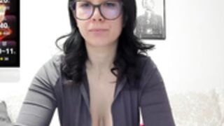 anayscaandy_2025-12-12_05-09-28_964