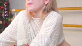 Kisskiss_Muah, 25.12.21-2, Vibrator, Moan