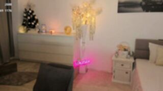 domixdyva 2025-12-29_04-51-00-002