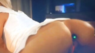 Anettebelorie doggy pussy peek, tkt preshow