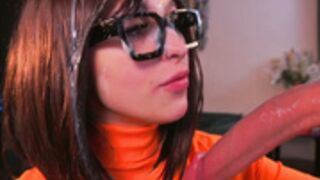 karolineneuer_ deepthroad , Velma cosplay