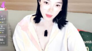 Upoo7lt c2c naked dildofuck and squirt MV sample HD