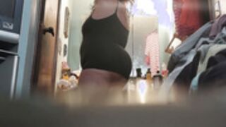 fat unaware mommy on spycam 3