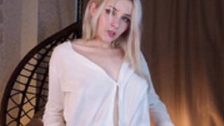 sunshinegirlx first topless 11092025