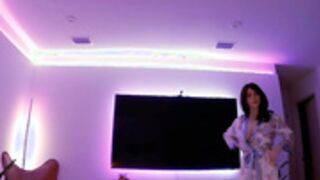 mama fiona & sloan moans